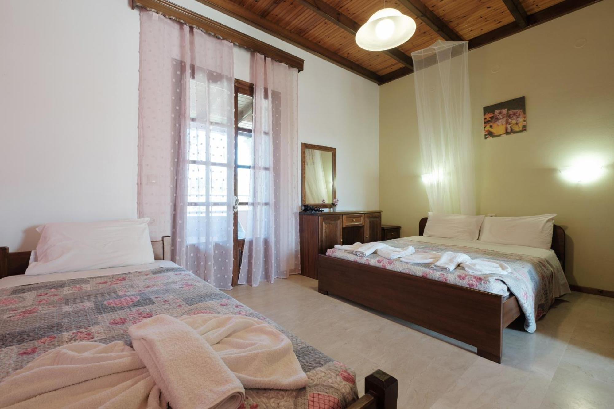 Nikos Pool Apartments - Upper Floor Sidari  Exterior photo