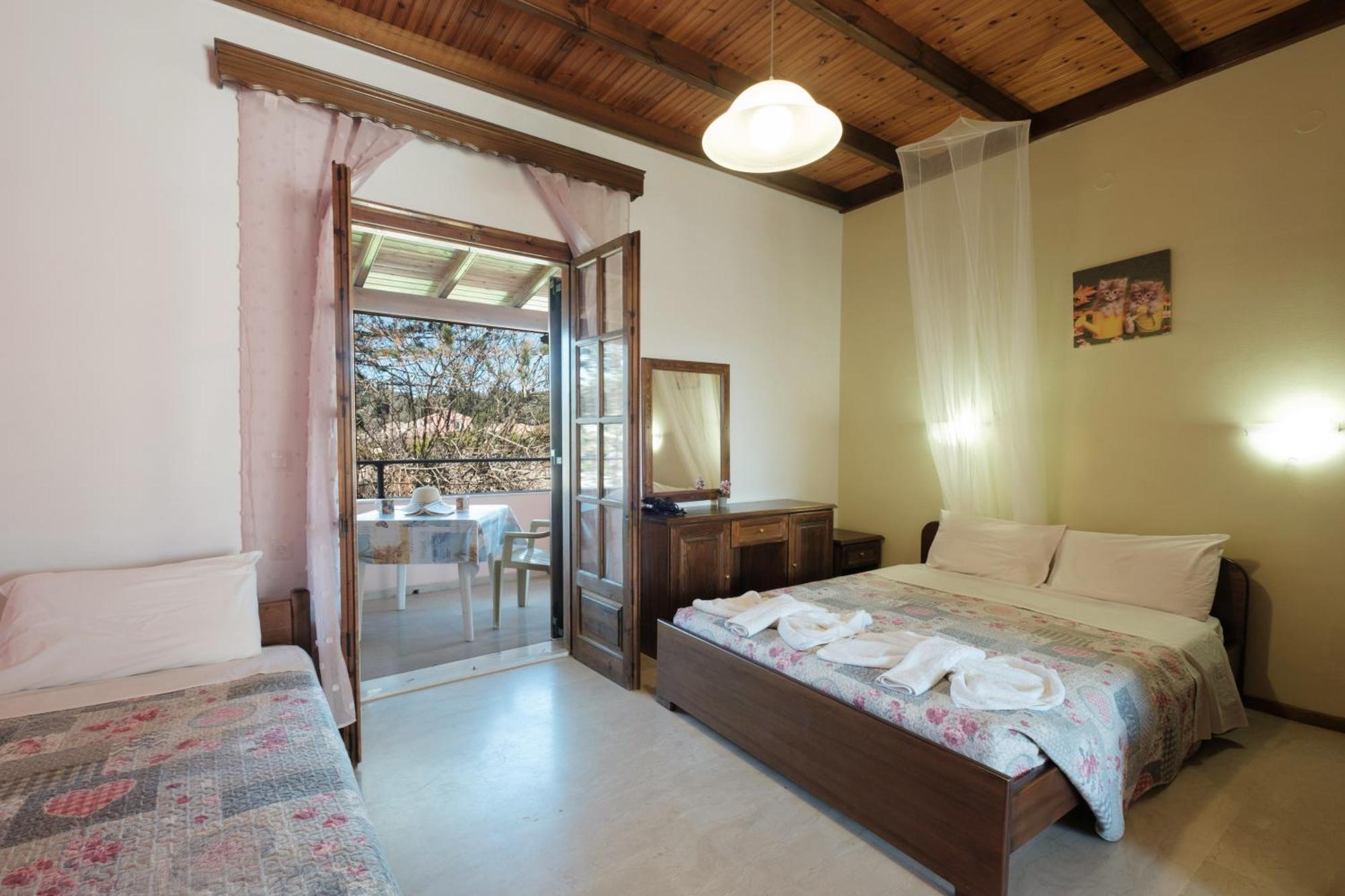 Nikos Pool Apartments - Upper Floor Sidari  Exterior photo